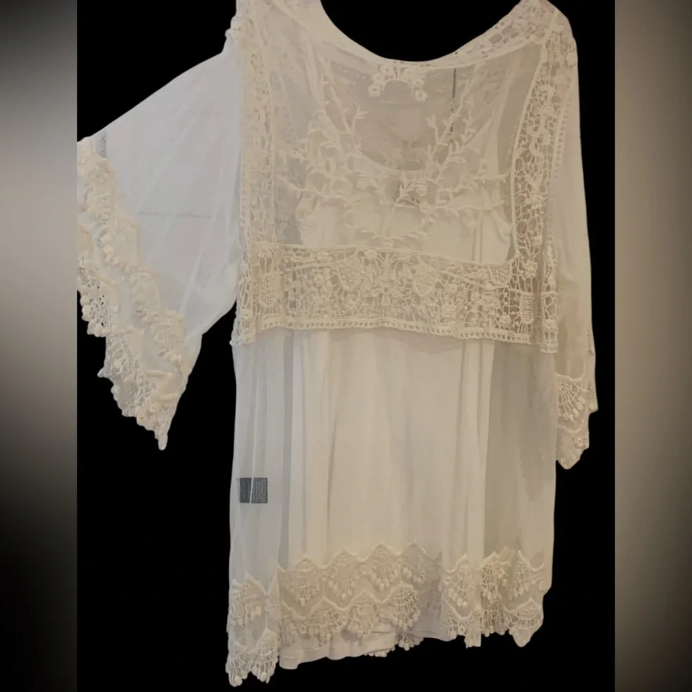 POL Lace & Mesh Pullover Top Bohemian Sheer Ivory Women’s Size M/L